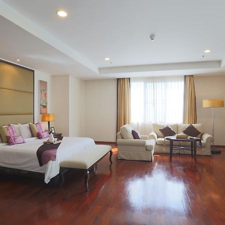 Piyathip Place Serviced Apartment 曼谷 外观 照片