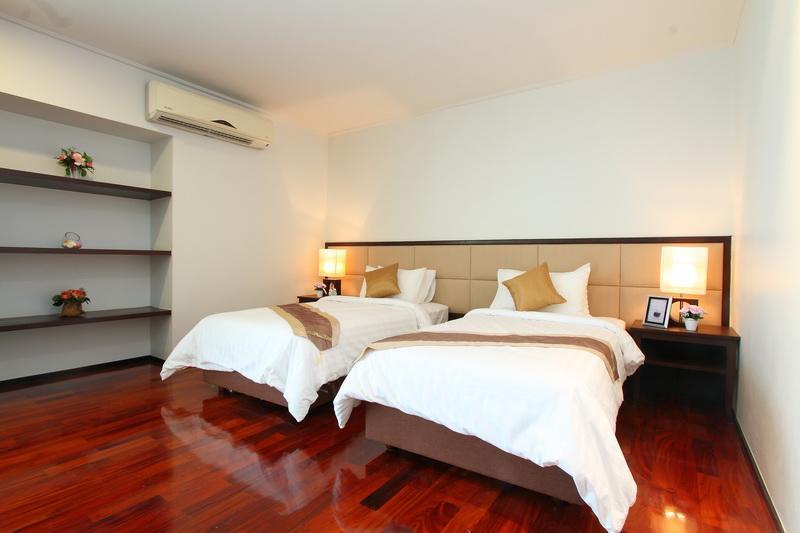 Piyathip Place Serviced Apartment 曼谷 外观 照片